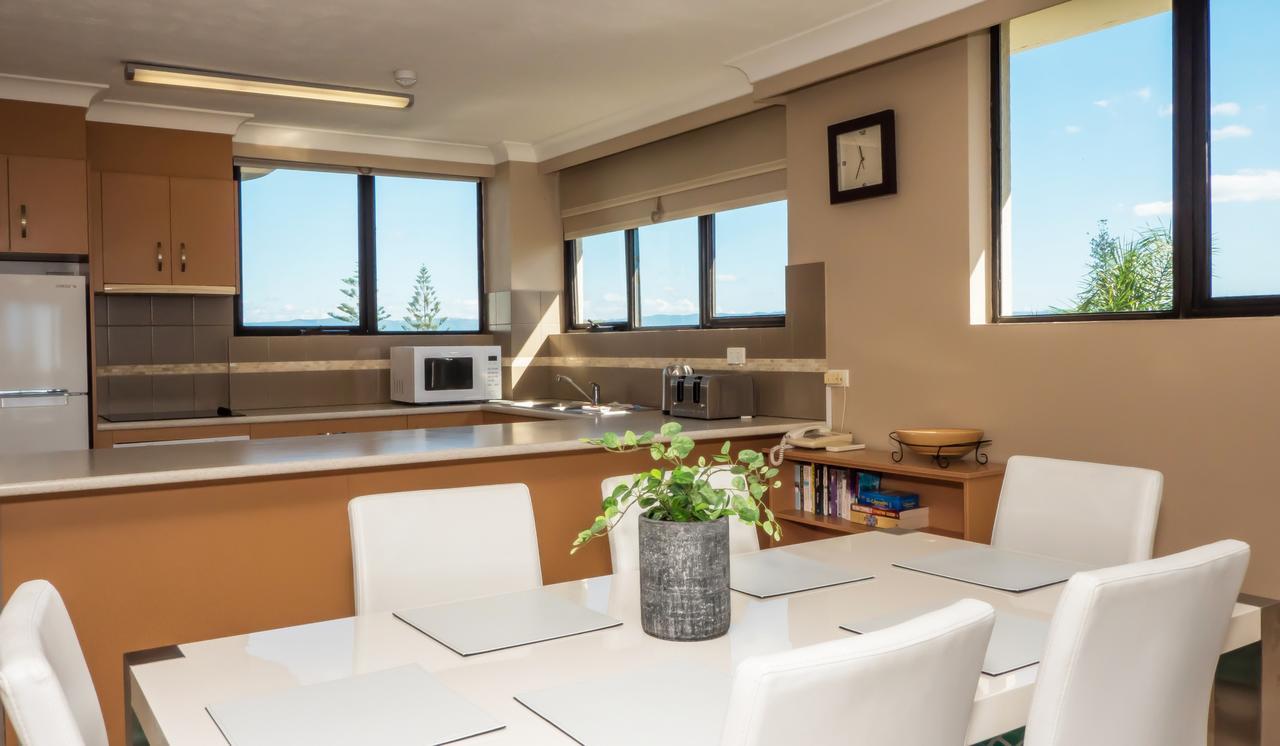 גולד קוסט Aristocrat Apartments מראה חיצוני תמונה